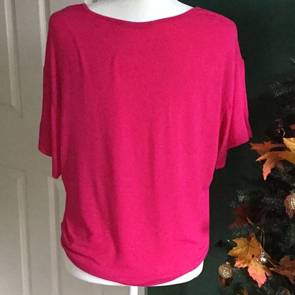 Pink top - Picture 2 of 3